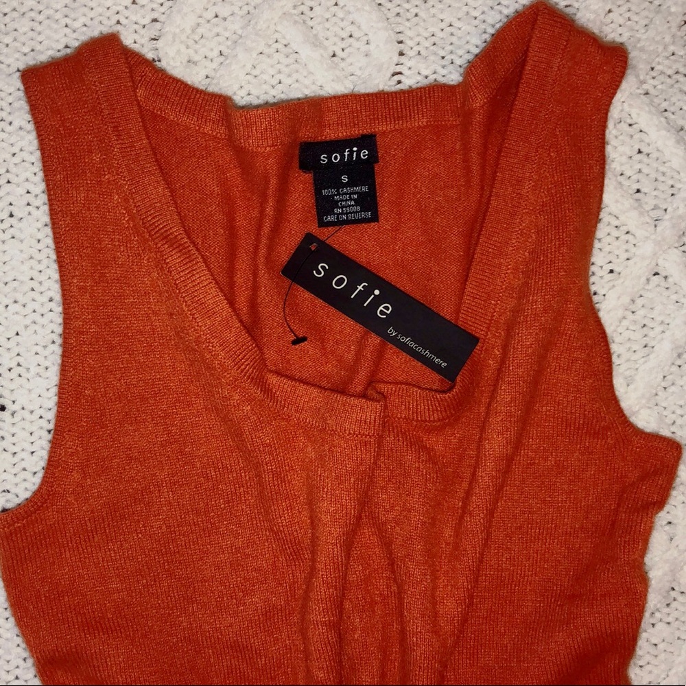 100% cashmere Sofie vest